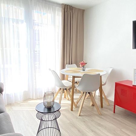 Apartamentos Estemar ベニドルム エクステリア 写真