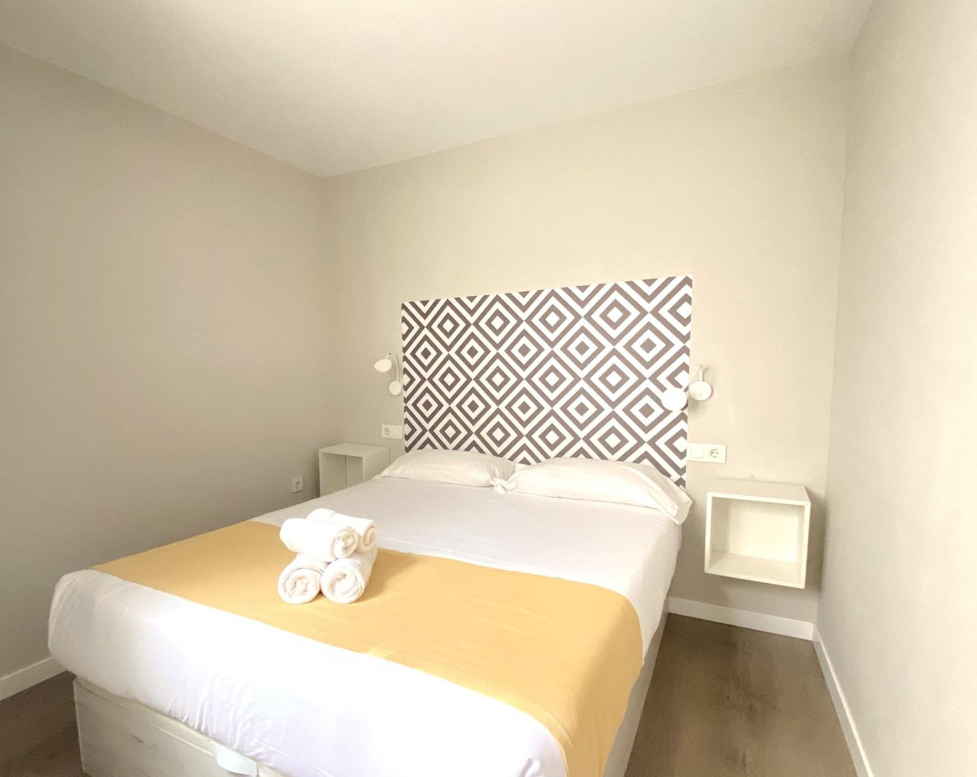 Apartamentos Estemar ベニドルム エクステリア 写真