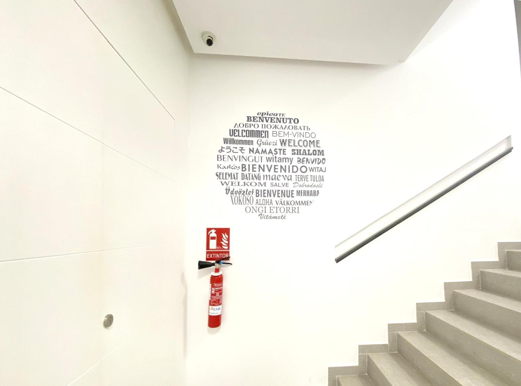 Apartamentos Estemar ベニドルム エクステリア 写真