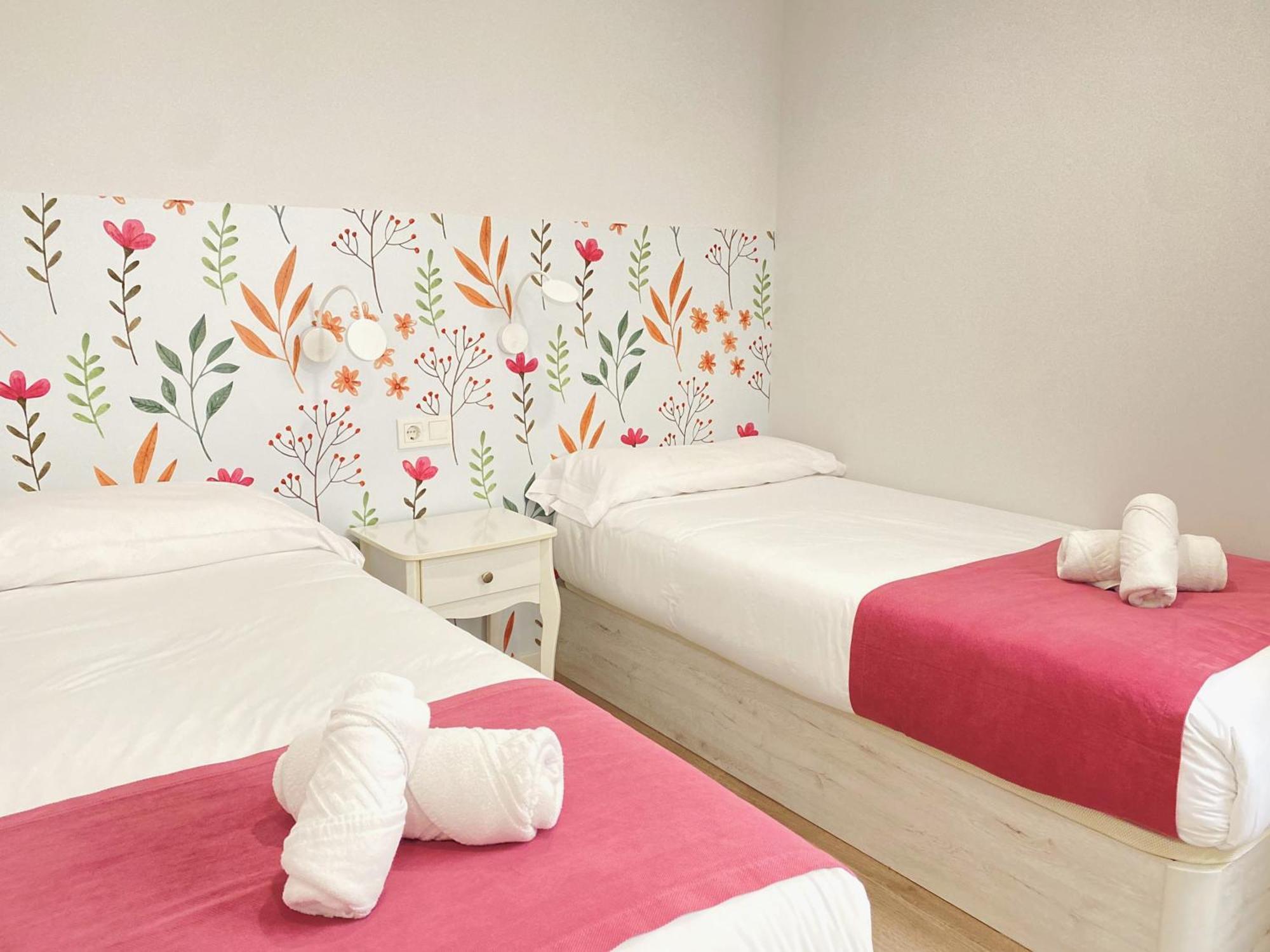 Apartamentos Estemar ベニドルム エクステリア 写真